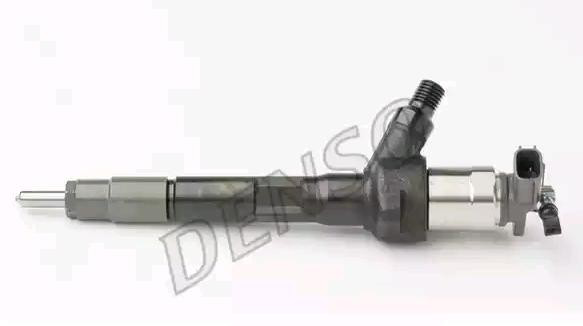 Купити DCRI300010 Denso Форсунка дизельна в зборі, розпилювач + тримач