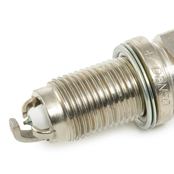 Свічки автомобільні Denso SK20BGR11 ціна, від 4.01 USD