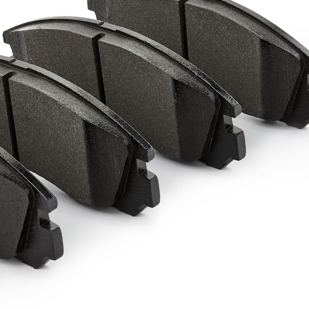 Передні тормозні колодки 8DB355011751 HELLA
