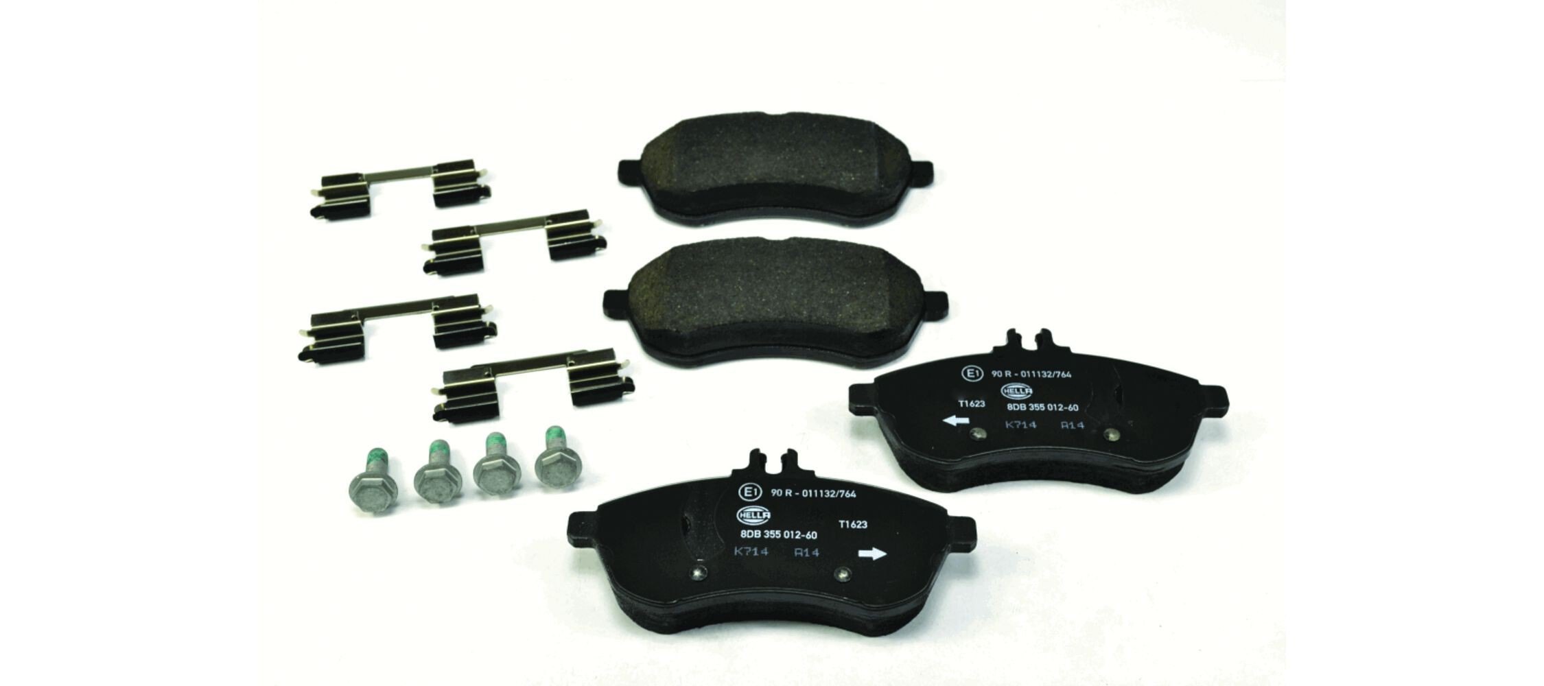 Гальмівні колодки HELLA 8DB355012601 ціна, від 34.99 USD