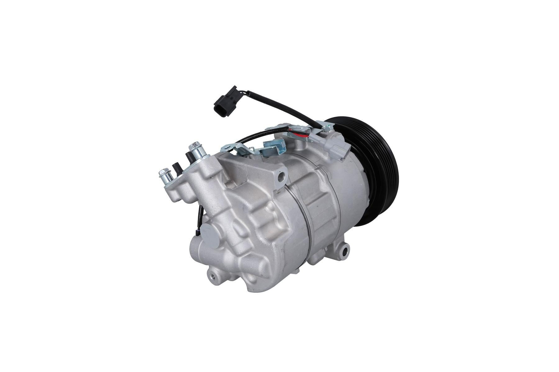Компресор холодоагенту на Nissan Qashqai II J11
