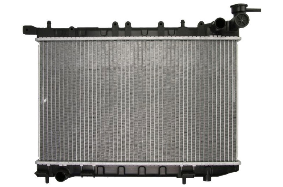  Радіатор Nissan Sunny 3