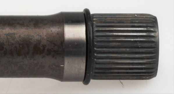 Піввісь права GKND12949 Loebro