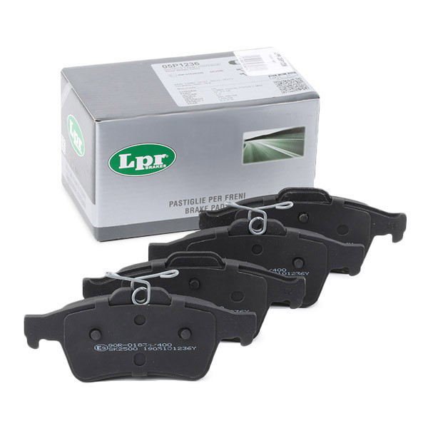 Задні гальмівні колодки LPR 05P1236 ціна, від 17.49 USD