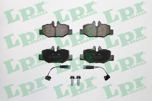 Задні гальмівні колодки LPR 05P1246 ціна, від 17.86 USD