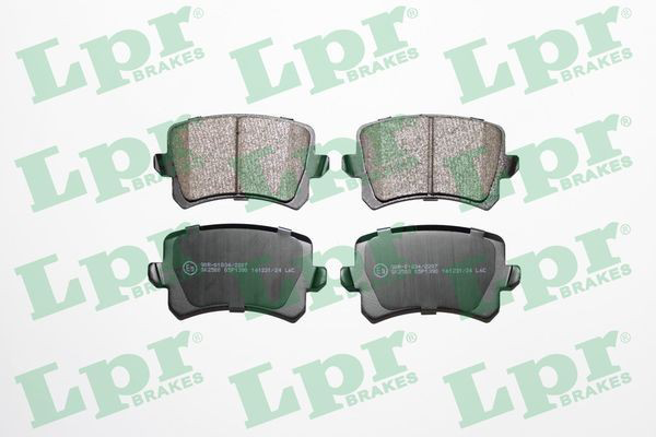 Задні гальмівні колодки LPR 05P1390 ціна, від 22.15 USD
