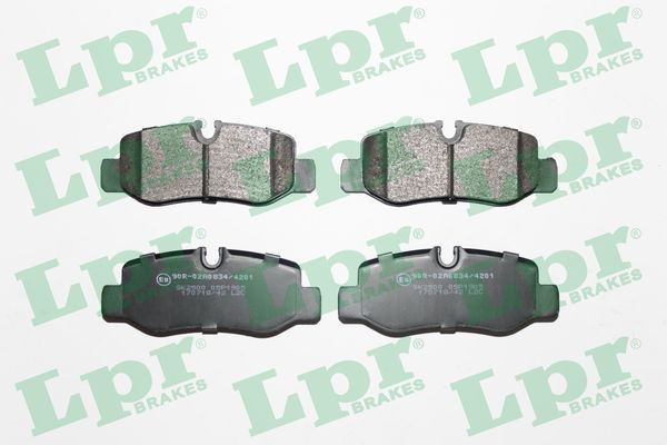 Задні гальмівні колодки LPR 05P1905 ціна, від 22.37 USD
