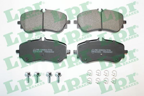 Задні гальмівні колодки LPR 05P2022 ціна, від 30.80 USD
