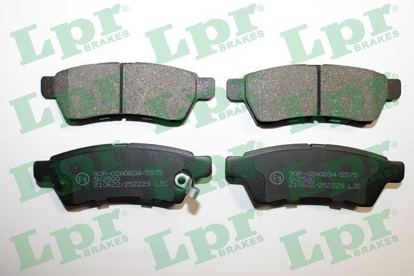 Задні гальмівні колодки LPR 05P2229 ціна, від 18.74 USD