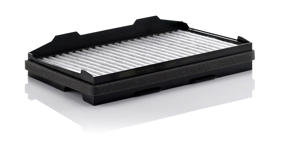 Фільтр повітряний обігрівача Mann-Filter CUK3220 ціна, від 18.68 USD