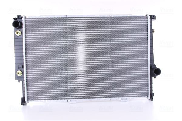 Радіатор основний Nissens 60748A ціна, від 173.19 USD