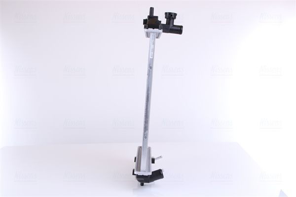 Радіатор основний Nissens 617548 ціна, від 90.55 USD