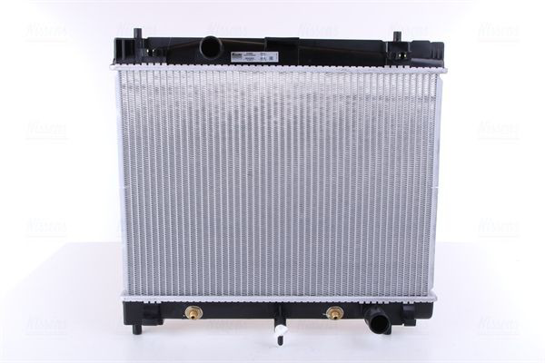 Радіатор основний Nissens 64682 ціна, від 79.44 USD