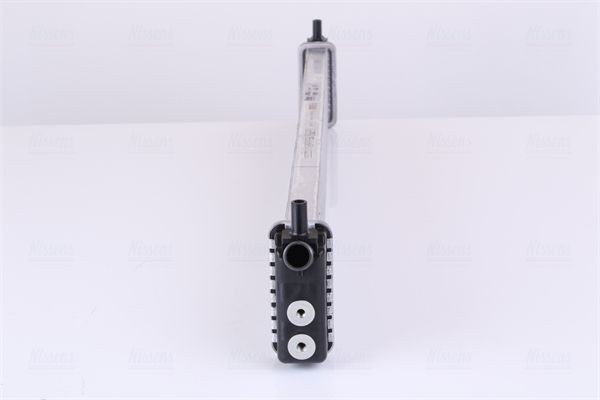 Радіатор інвертора Nissens 646918 ціна, від 121.11 USD