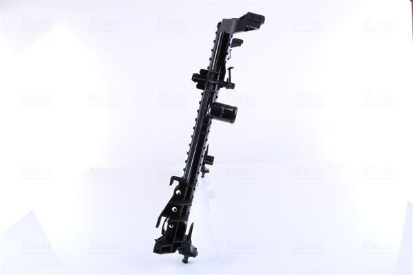Радіатор основний Nissens 67186 ціна, від 139.33 USD