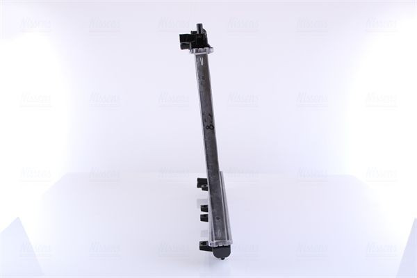 Радіатор основний Nissens 67469 ціна, від 170.28 USD