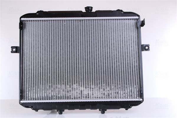 Радіатор охолодження Nissens 67498