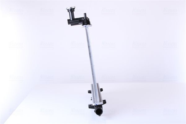 Радіатор основний Nissens 675023 ціна, від 83.35 USD
