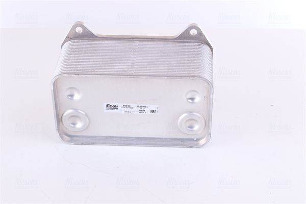 Радіатор масляний Nissens 90690 ціна, від 83.20 USD