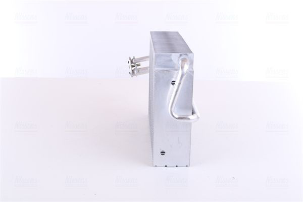 Випаровувач кондиціонера Nissens 92221 ціна, від 25.20 USD