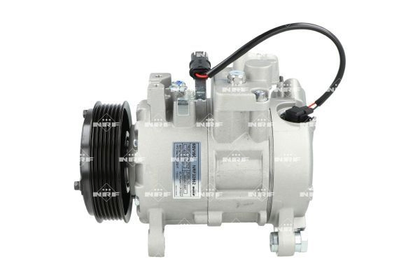 Купити Компресор кондиціонера BMW X3  F25