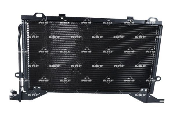Купити Радіатор кондиціонера Mercedes E  S210