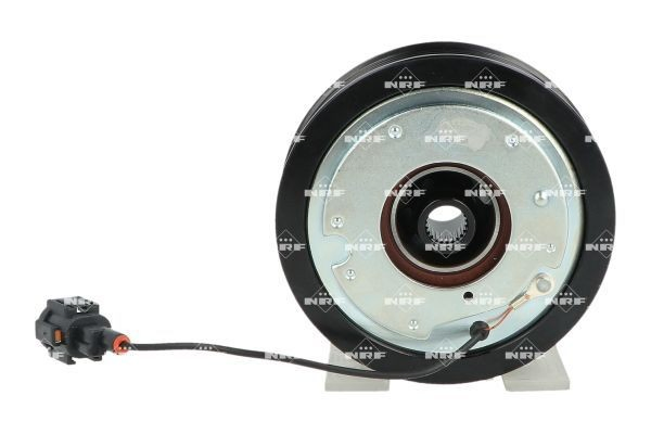 Муфта компресора кондиціонера Nissan JUKE NMUK хетчбек (F15E) (2010 - 2019) ціна, від 75.83 USD