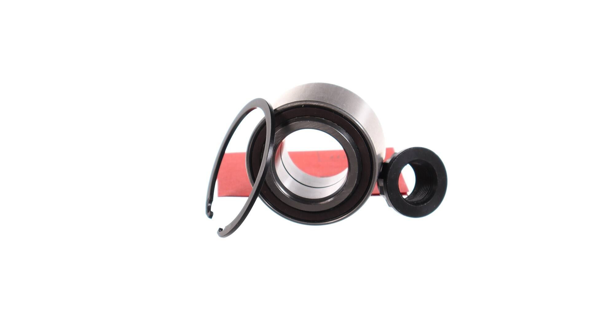 Комплект підшипник маточини передньої SKF VKBA3684 ціна, від 33.69 USD