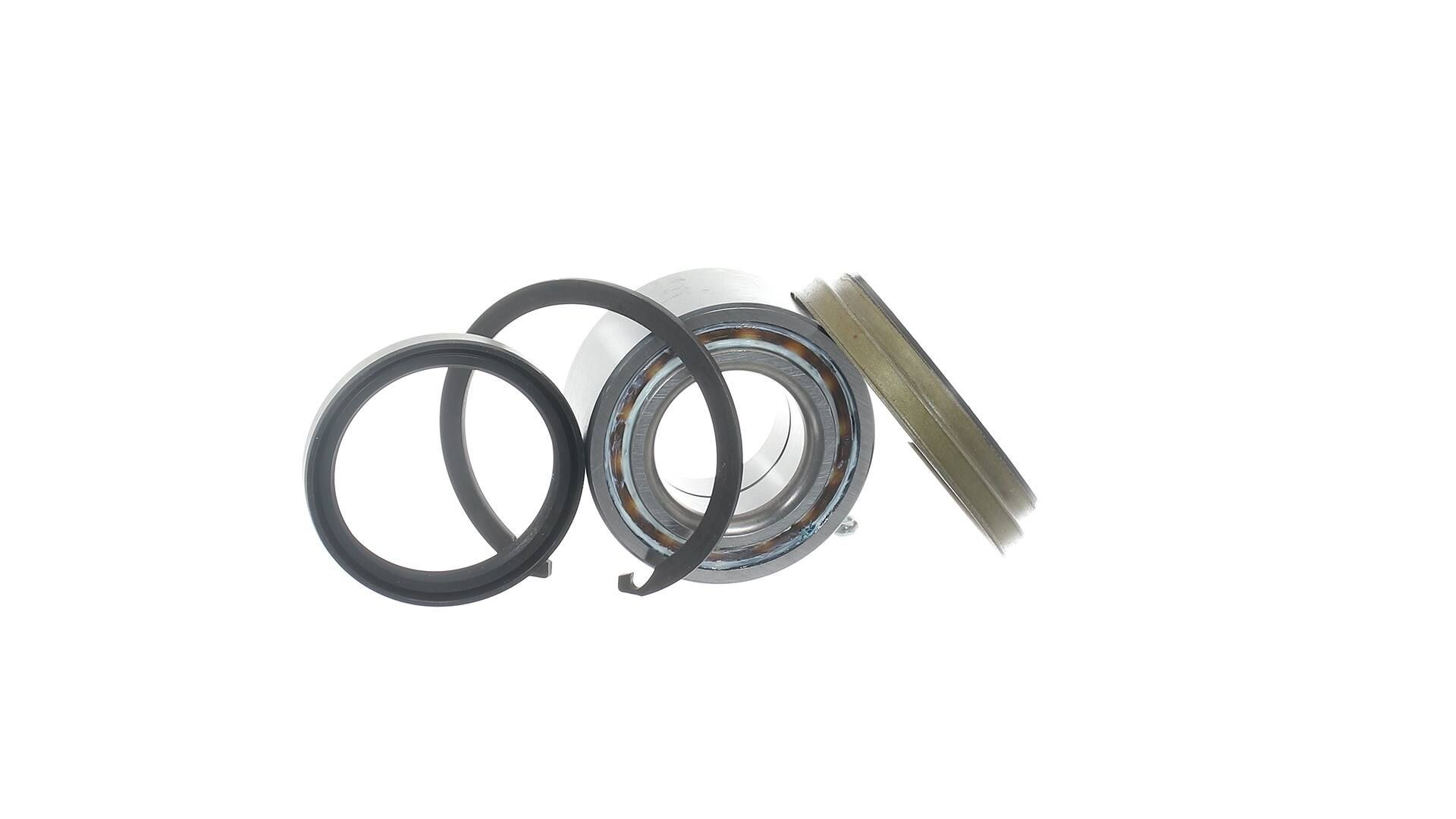 Комплект підшипник маточини передньої SKF VKBA3916 ціна, від 17.72 USD