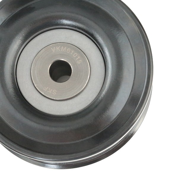 VKM61015 SKF Ролик приводного ременя, паразитний