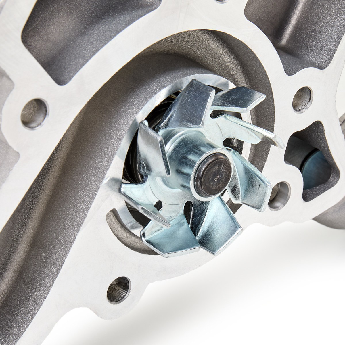 Помпа охолодження SKF VKPC85310 ціна, від 56.10 USD