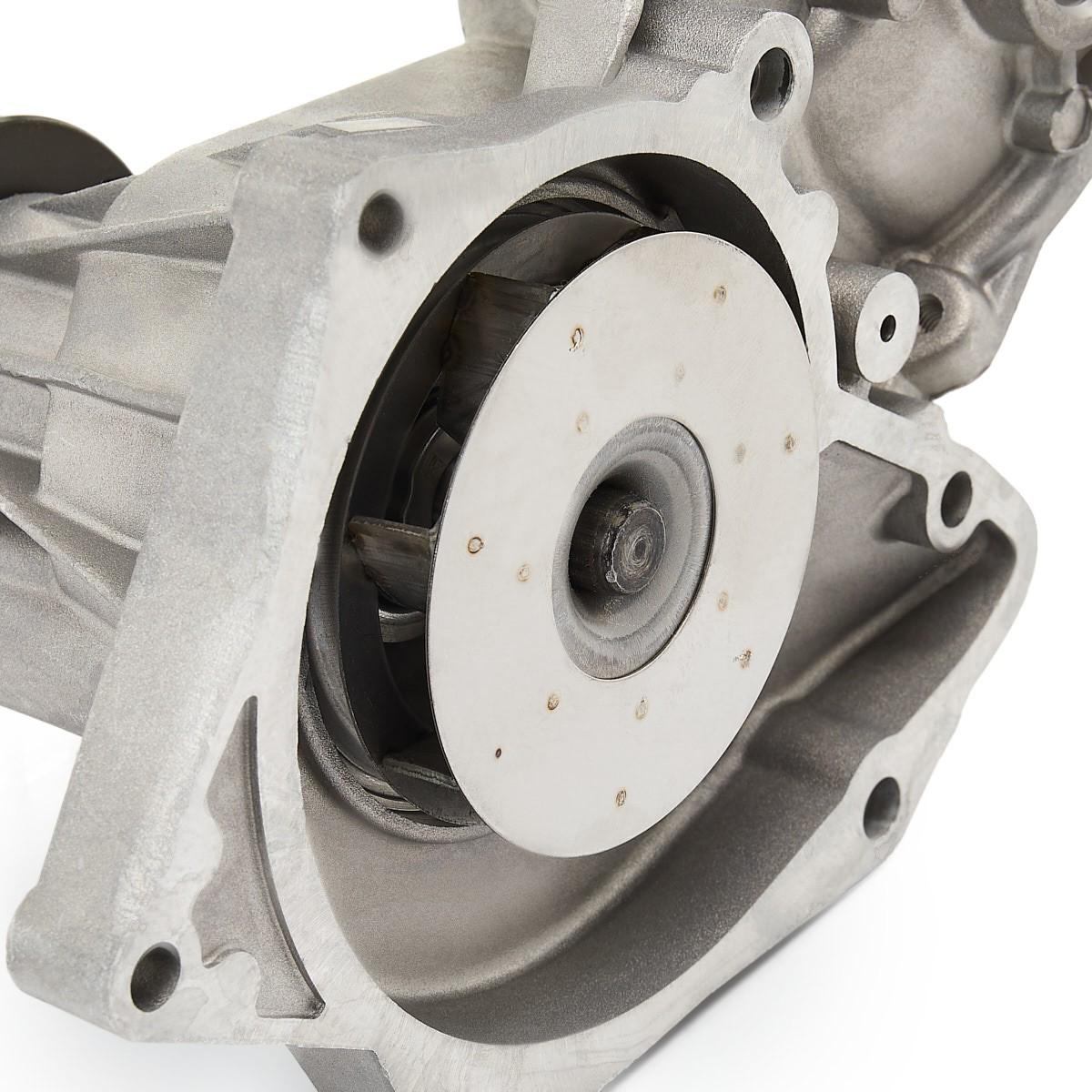 Купити VKPC88829 SKF Насос охолоджуючої рідини