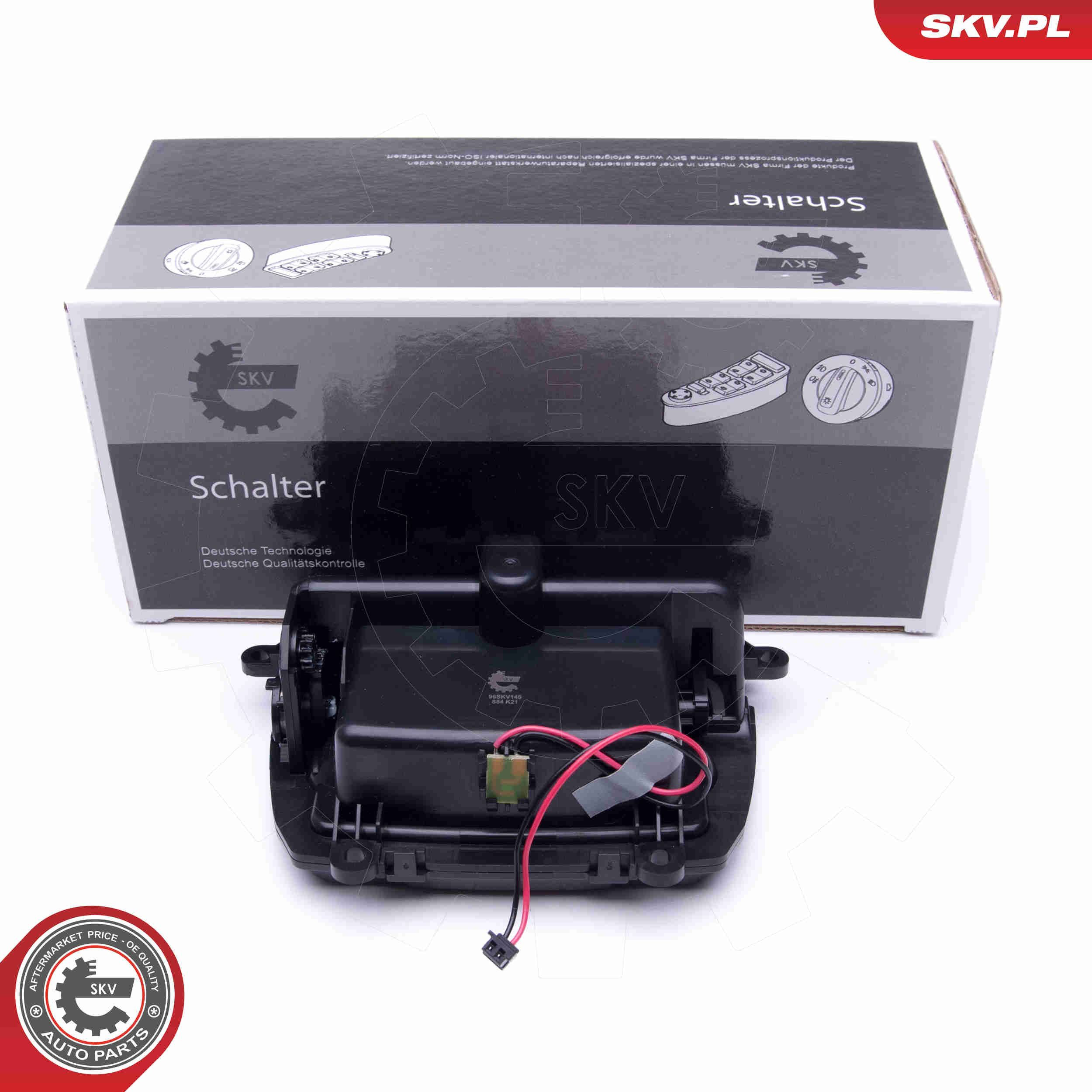 Попільничка центральної консолі SKV 96SKV145
