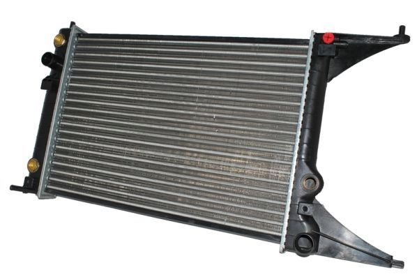 D7X030TT Thermotec Радіатор охолодження двигуна