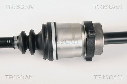 Привід правий Nissan Primera 