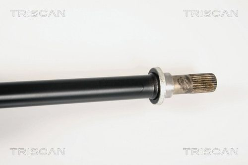  Піввісь права Nissan Primera 