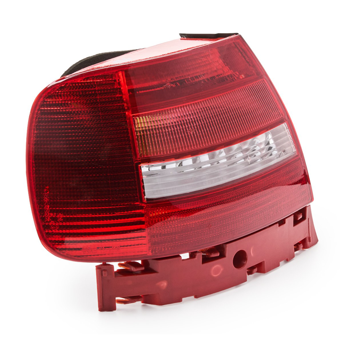 Ліхтар задній лівий TYC 110006012 ціна, від 45.97 USD