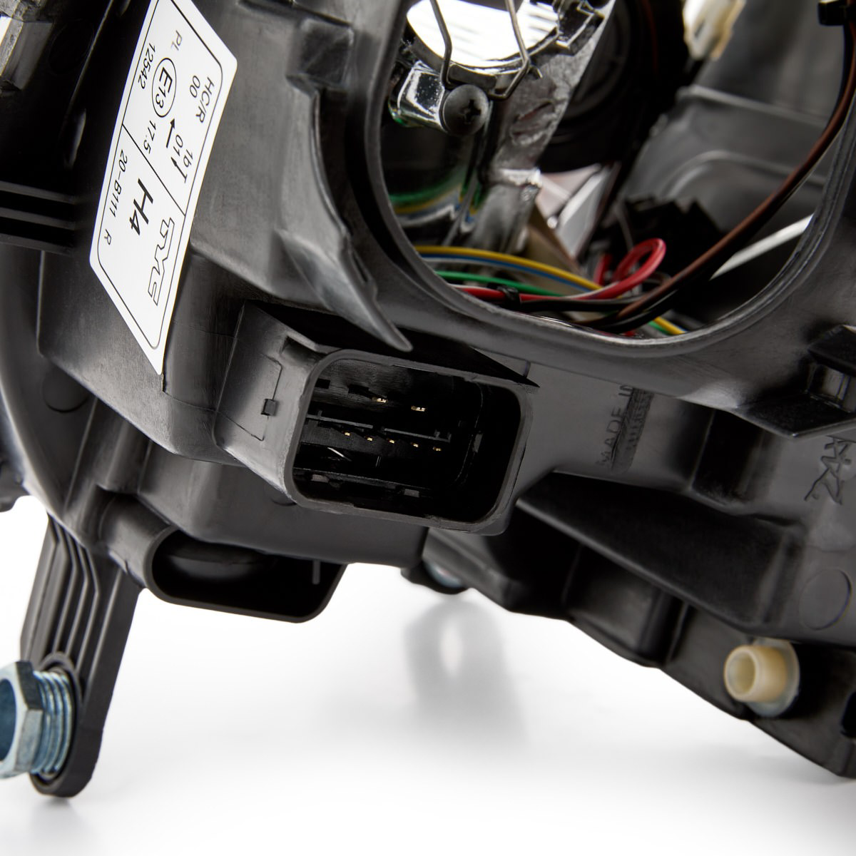 Фара правая Magneti Marelli LPM011 ціна, від 126.69 USD