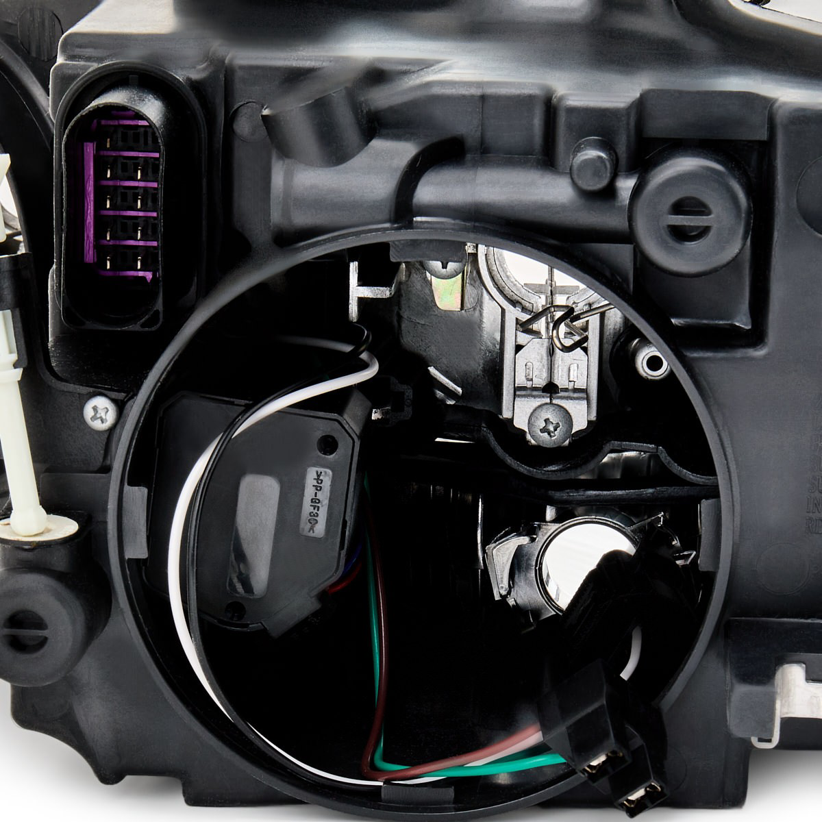 Фара правая VAG 8P0941004BP ціна, від 130.37 USD