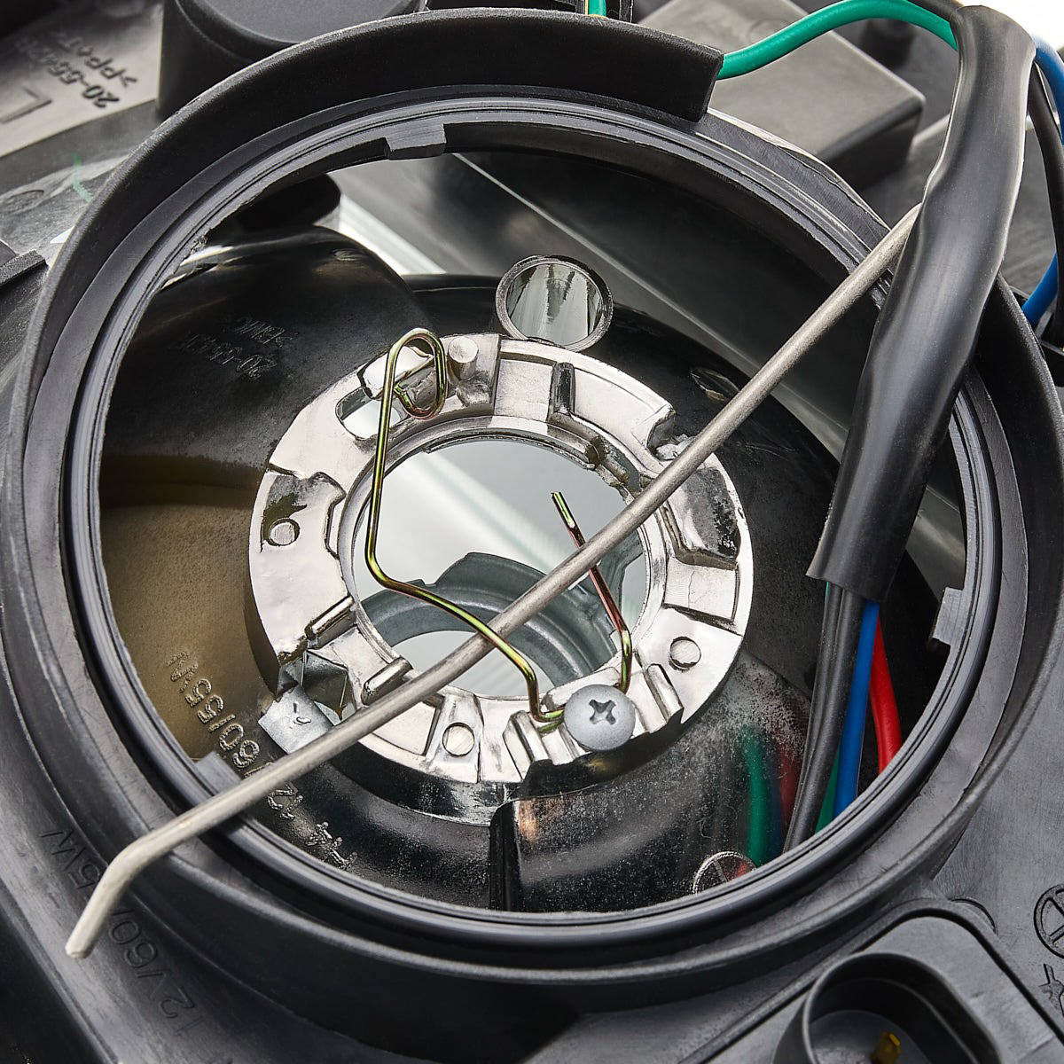 Фари TYC FP9559R1T ціна, від 49.80 USD
