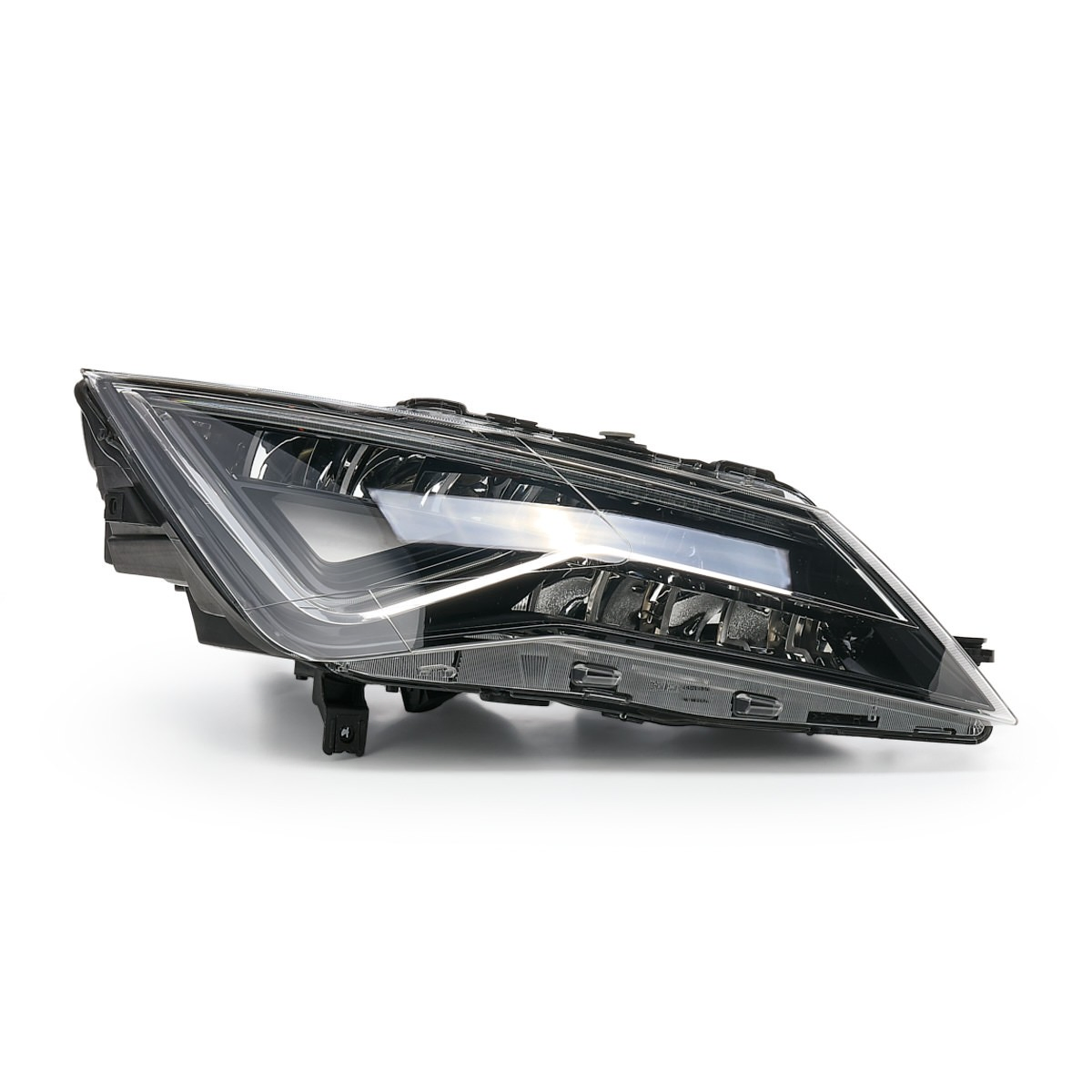 Фара правая VAG 5F1941008C ціна, від 290.84 USD