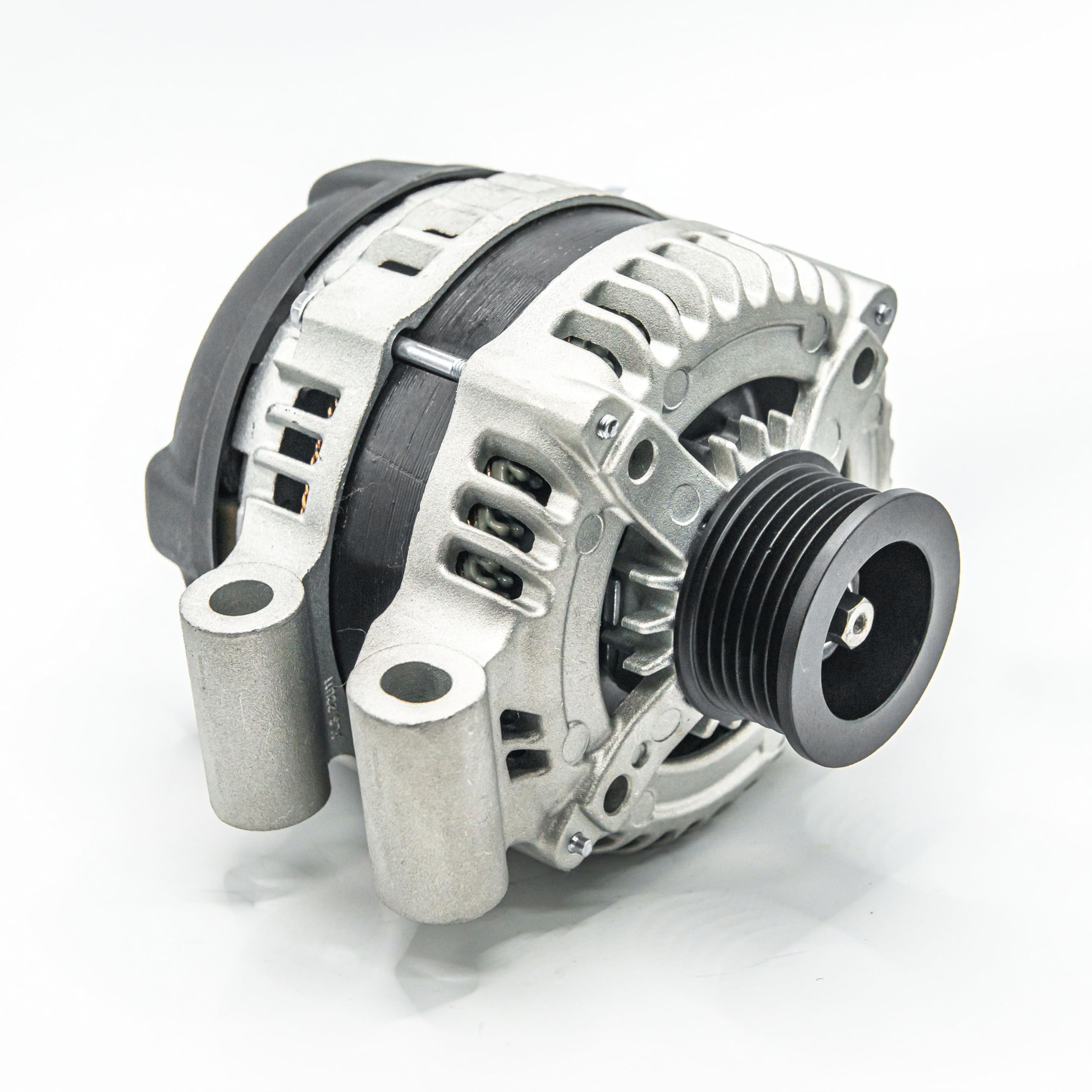 Генератор Denso 1042118980 ціна, від 164.67 USD