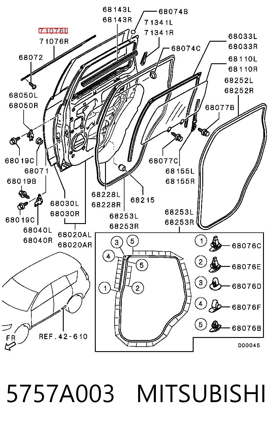 5757A003 Mitsubishi Накладка заднього скла, нижня