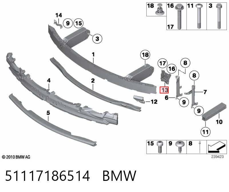 51117186514 BMW Кронштейн бампера переднього, правий