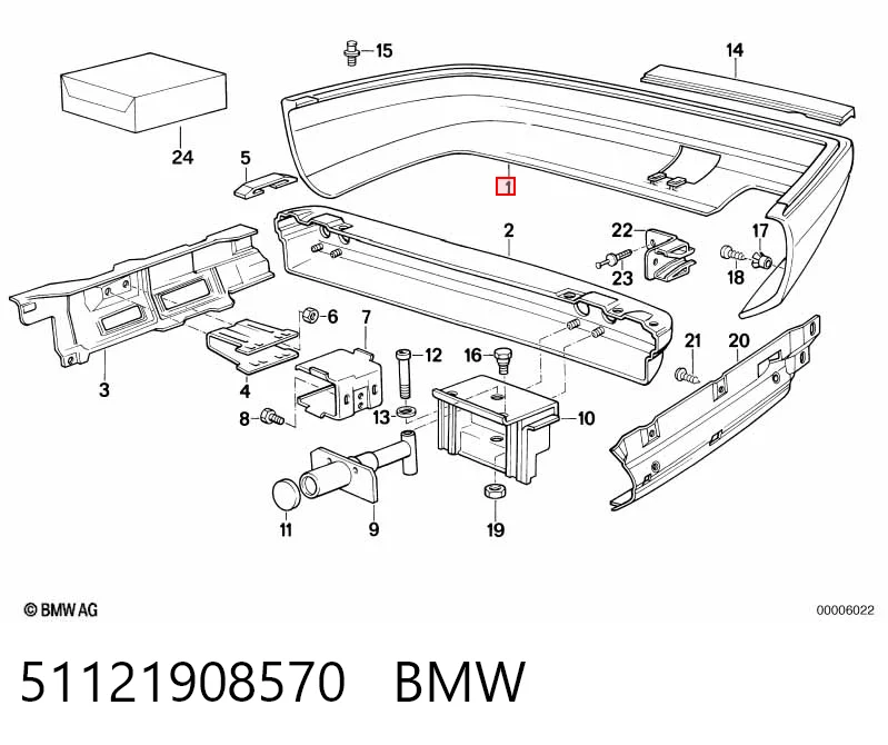 Буфер (бампер) задній на BMW 7  E32