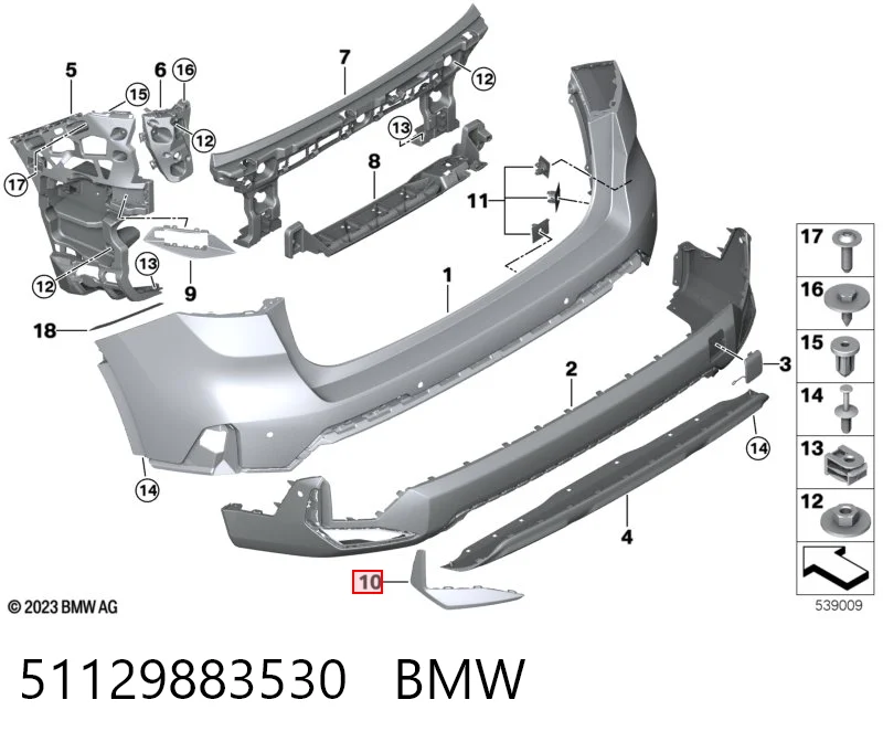 51129883530 BMW Молдинг заднього бампера, правий