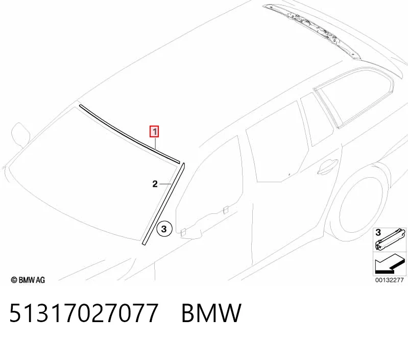 51317027077 BMW Молдинг лобового скла, верхній