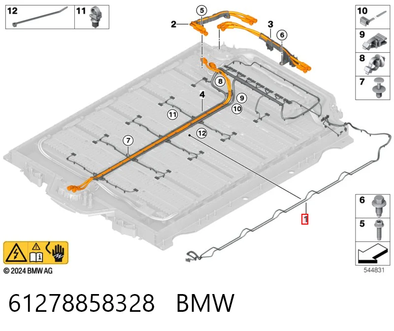 61278858328 BMW