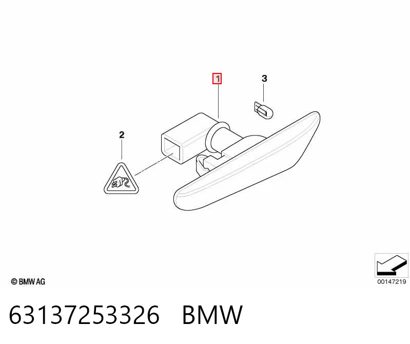 63137253326 BMW Повторювач повороту на крилі, правий