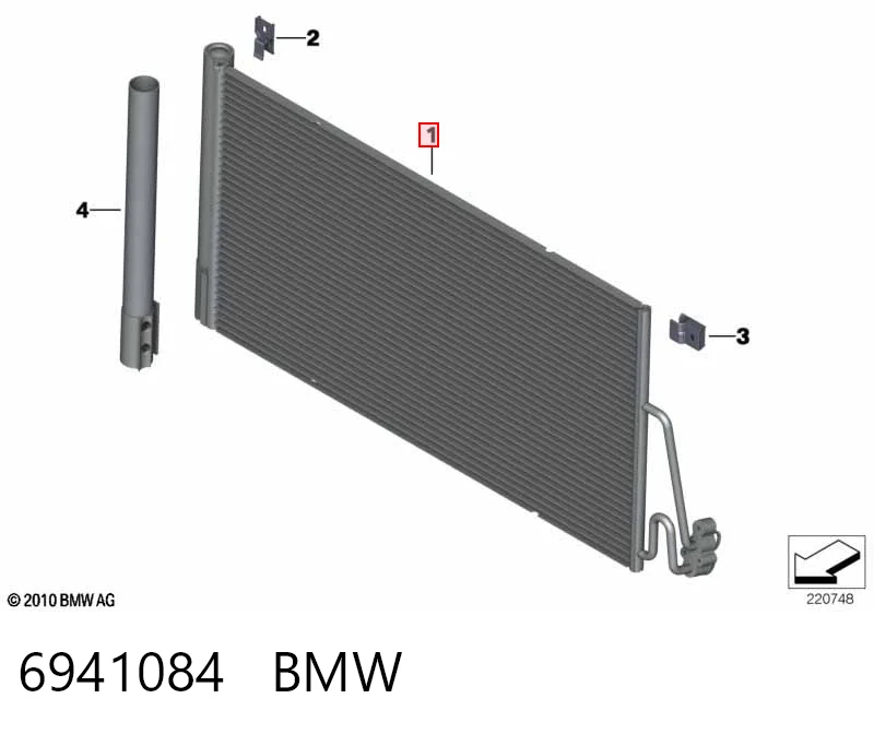 6941084 BMW Конденсатор